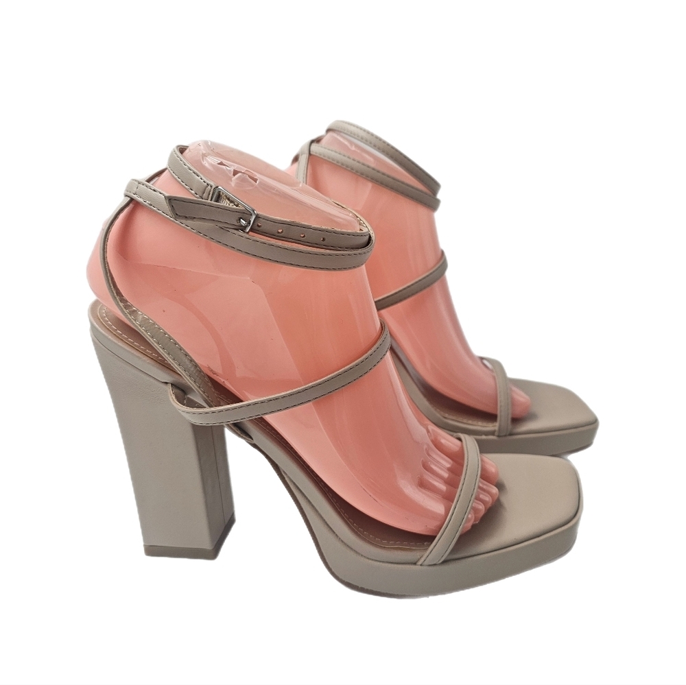 Marc Fisher Acres Strappy Platform Block Heel Sandals Nude Size 9.5